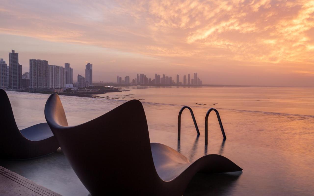 Jw Marriott Panama Ξενοδοχείο Εξωτερικό φωτογραφία View of the city from the Bay of Biscay